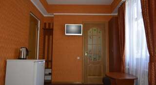 Гостиница Guest House na Gorkogo Алушта-3